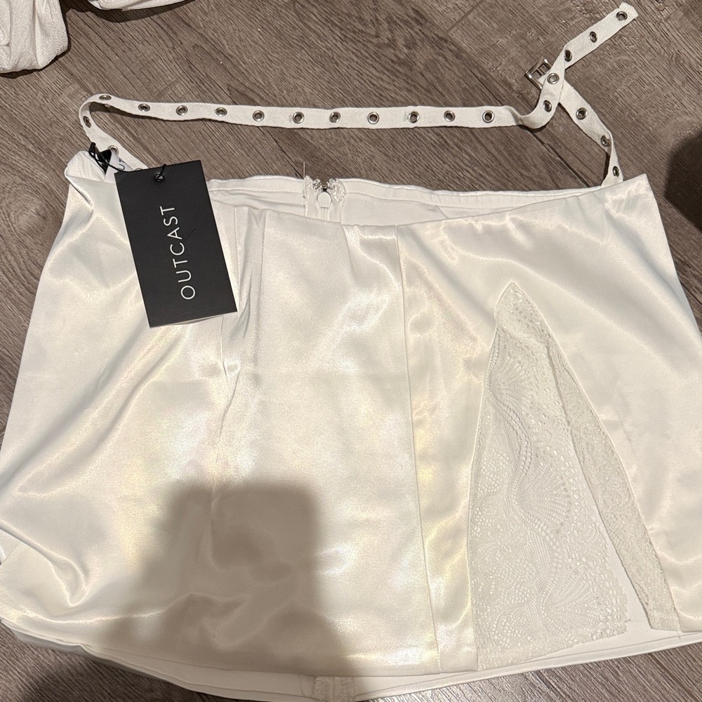 Outcast White Satin Skirt XS NWT